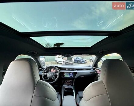 Синий Ауди E-Tron, объемом двигателя 0 л и пробегом 44 тыс. км за 46600 $, фото 45 на Automoto.ua