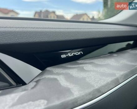 Синій Ауді E-Tron, об'ємом двигуна 0 л та пробігом 46 тис. км за 29900 $, фото 26 на Automoto.ua