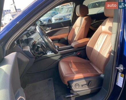 Синий Ауди E-Tron, объемом двигателя 0 л и пробегом 55 тыс. км за 35900 $, фото 18 на Automoto.ua