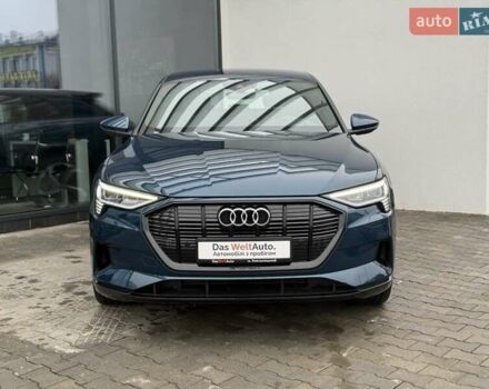 Синій Ауді E-Tron, об'ємом двигуна 0 л та пробігом 50 тис. км за 37900 $, фото 6 на Automoto.ua