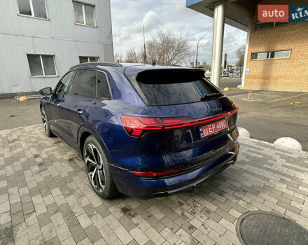 Синий Ауди E-Tron, объемом двигателя 0 л и пробегом 16 тыс. км за 41908 $, фото 3 на Automoto.ua