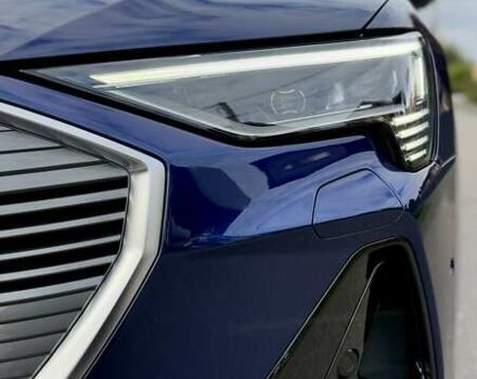 Синий Ауди E-Tron, объемом двигателя 0 л и пробегом 112 тыс. км за 36900 $, фото 28 на Automoto.ua