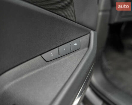 Синий Ауди E-Tron, объемом двигателя 0 л и пробегом 85 тыс. км за 37990 $, фото 12 на Automoto.ua