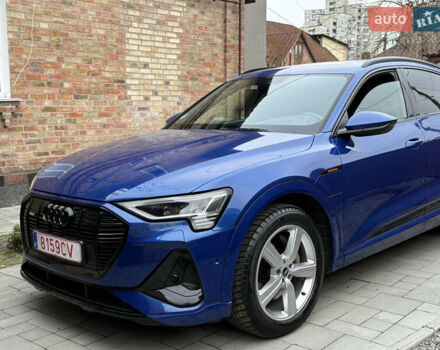 Синій Ауді E-Tron, об'ємом двигуна 0 л та пробігом 38 тис. км за 56900 $, фото 8 на Automoto.ua