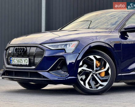 Синий Ауди E-Tron, объемом двигателя 0 л и пробегом 52 тыс. км за 41550 $, фото 3 на Automoto.ua