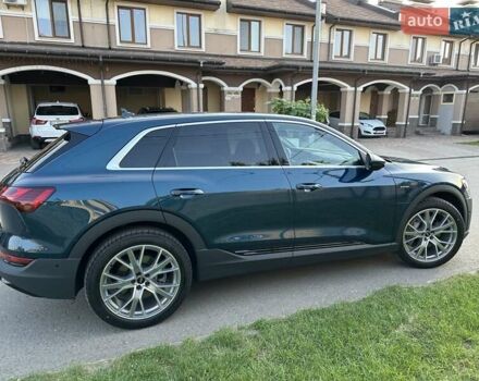 Синий Ауди E-Tron, объемом двигателя 0 л и пробегом 18 тыс. км за 34573 $, фото 1 на Automoto.ua