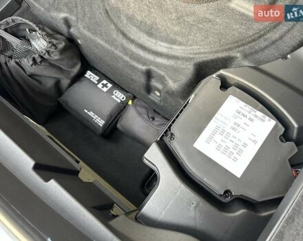 Синий Ауди E-Tron, объемом двигателя 0 л и пробегом 18 тыс. км за 34573 $, фото 35 на Automoto.ua