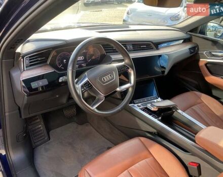 Синий Ауди E-Tron, объемом двигателя 0 л и пробегом 55 тыс. км за 34400 $, фото 10 на Automoto.ua