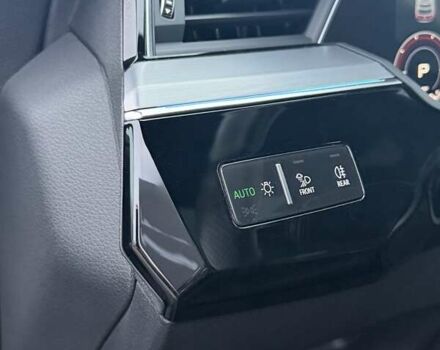 Синій Ауді E-Tron, об'ємом двигуна 0 л та пробігом 64 тис. км за 41900 $, фото 75 на Automoto.ua