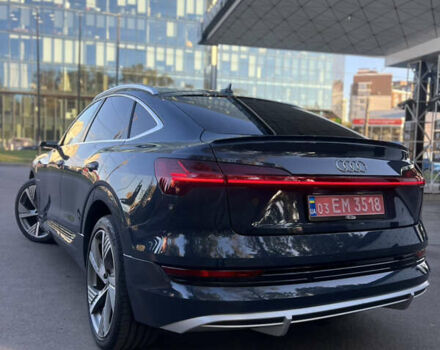 Синий Ауди E-Tron, объемом двигателя 0 л и пробегом 50 тыс. км за 45000 $, фото 20 на Automoto.ua