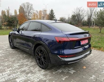 Синій Ауді E-Tron, об'ємом двигуна 0 л та пробігом 60 тис. км за 47800 $, фото 6 на Automoto.ua
