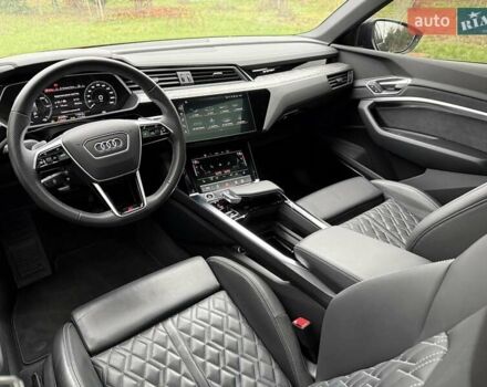 Синій Ауді E-Tron, об'ємом двигуна 0 л та пробігом 60 тис. км за 47800 $, фото 26 на Automoto.ua