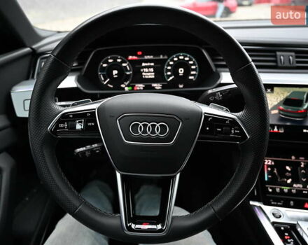 Синий Ауди E-Tron, объемом двигателя 0 л и пробегом 17 тыс. км за 50190 $, фото 13 на Automoto.ua