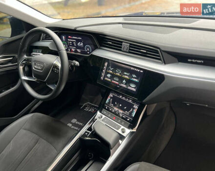 Синий Ауди E-Tron, объемом двигателя 0 л и пробегом 27 тыс. км за 42500 $, фото 40 на Automoto.ua