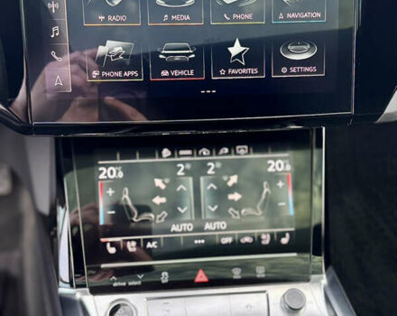 Синий Ауди E-Tron, объемом двигателя 0 л и пробегом 52 тыс. км за 41550 $, фото 6 на Automoto.ua