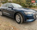 Синий Ауди E-Tron, объемом двигателя 0 л и пробегом 31 тыс. км за 30900 $, фото 4 на Automoto.ua