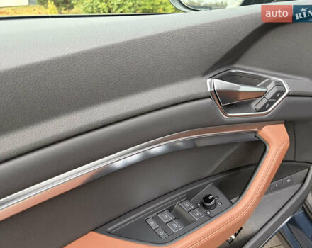 Синий Ауди E-Tron, объемом двигателя 0 л и пробегом 99 тыс. км за 39500 $, фото 56 на Automoto.ua