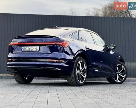 Синий Ауди E-Tron, объемом двигателя 0 л и пробегом 52 тыс. км за 41550 $, фото 28 на Automoto.ua