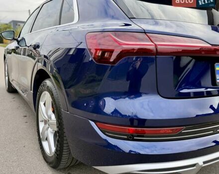 Синий Ауди E-Tron, объемом двигателя 0 л и пробегом 112 тыс. км за 36900 $, фото 9 на Automoto.ua