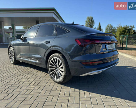 Синий Ауди E-Tron, объемом двигателя 0 л и пробегом 76 тыс. км за 36500 $, фото 4 на Automoto.ua