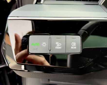 Синий Ауди E-Tron, объемом двигателя 0 л и пробегом 112 тыс. км за 36900 $, фото 81 на Automoto.ua
