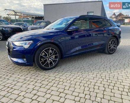 Синий Ауди E-Tron, объемом двигателя 0 л и пробегом 55 тыс. км за 34400 $, фото 3 на Automoto.ua