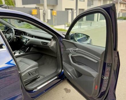 Синий Ауди E-Tron, объемом двигателя 0 л и пробегом 112 тыс. км за 36900 $, фото 67 на Automoto.ua