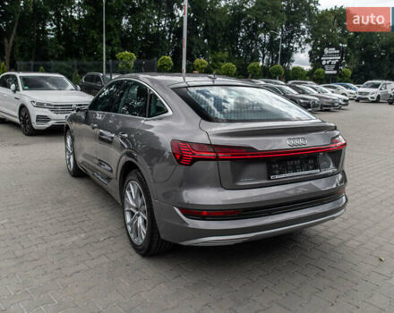 Синий Ауди E-Tron, объемом двигателя 0 л и пробегом 85 тыс. км за 37990 $, фото 6 на Automoto.ua