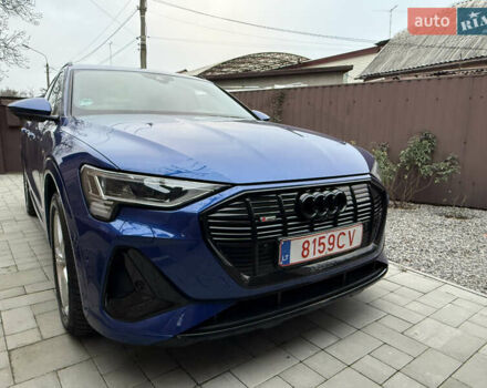 Синій Ауді E-Tron, об'ємом двигуна 0 л та пробігом 38 тис. км за 56900 $, фото 7 на Automoto.ua
