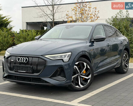 Синий Ауди E-Tron, объемом двигателя 0 л и пробегом 99 тыс. км за 39500 $, фото 1 на Automoto.ua