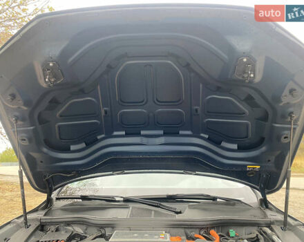 Синий Ауди E-Tron, объемом двигателя 0 л и пробегом 31 тыс. км за 30900 $, фото 8 на Automoto.ua