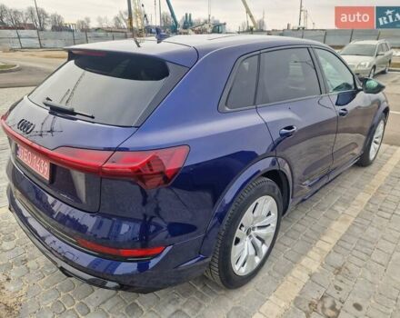 Синий Ауди E-Tron, объемом двигателя 0 л и пробегом 48 тыс. км за 43000 $, фото 3 на Automoto.ua