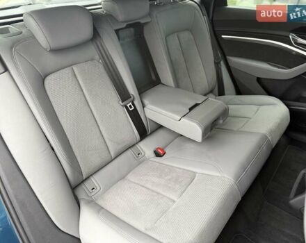 Синій Ауді E-Tron, об'ємом двигуна 0 л та пробігом 50 тис. км за 37900 $, фото 30 на Automoto.ua