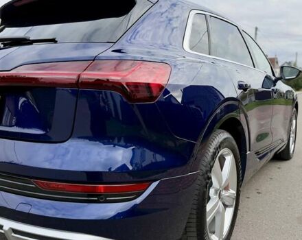 Синий Ауди E-Tron, объемом двигателя 0 л и пробегом 112 тыс. км за 36900 $, фото 10 на Automoto.ua