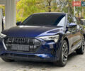 Синий Ауди E-Tron, объемом двигателя 0 л и пробегом 27 тыс. км за 42500 $, фото 5 на Automoto.ua