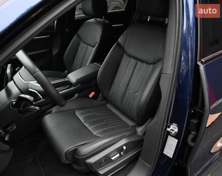 Синий Ауди E-Tron, объемом двигателя 0 л и пробегом 17 тыс. км за 50190 $, фото 4 на Automoto.ua