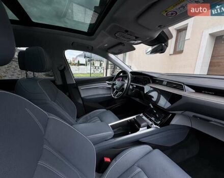 Синий Ауди E-Tron, объемом двигателя 0 л и пробегом 38 тыс. км за 44900 $, фото 21 на Automoto.ua