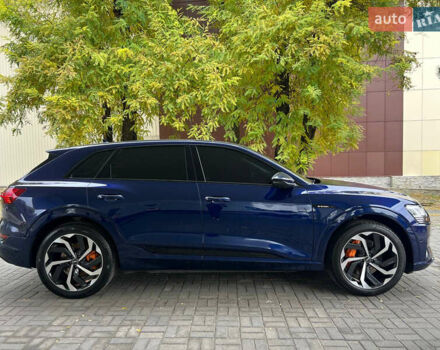 Синий Ауди E-Tron, объемом двигателя 0 л и пробегом 27 тыс. км за 42500 $, фото 9 на Automoto.ua