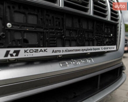 Синий Ауди E-Tron, объемом двигателя 0 л и пробегом 85 тыс. км за 37990 $, фото 35 на Automoto.ua