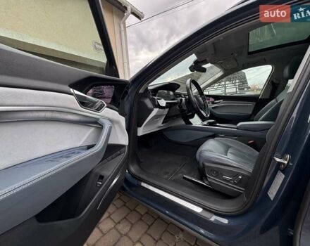 Синий Ауди E-Tron, объемом двигателя 0 л и пробегом 38 тыс. км за 44900 $, фото 14 на Automoto.ua