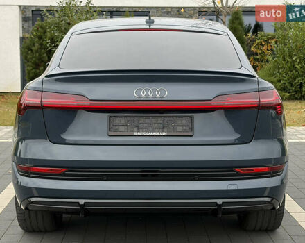 Синий Ауди E-Tron, объемом двигателя 0 л и пробегом 99 тыс. км за 39500 $, фото 9 на Automoto.ua