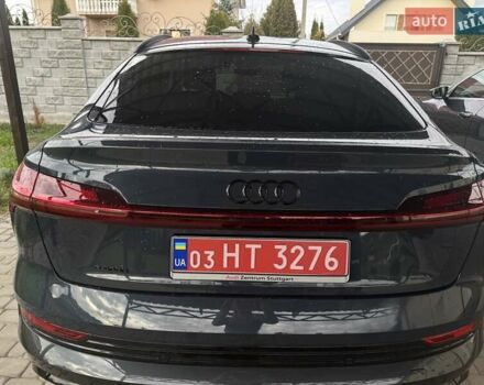 Синий Ауди E-Tron, объемом двигателя 0 л и пробегом 38 тыс. км за 44900 $, фото 5 на Automoto.ua
