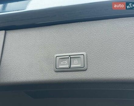 Синій Ауді E-Tron, об'ємом двигуна 0 л та пробігом 50 тис. км за 37900 $, фото 44 на Automoto.ua