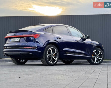 Синий Ауди E-Tron, объемом двигателя 0 л и пробегом 52 тыс. км за 41550 $, фото 29 на Automoto.ua