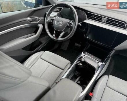 Синій Ауді E-Tron, об'ємом двигуна 0 л та пробігом 50 тис. км за 37900 $, фото 51 на Automoto.ua