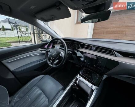 Синий Ауди E-Tron, объемом двигателя 0 л и пробегом 38 тыс. км за 44900 $, фото 9 на Automoto.ua