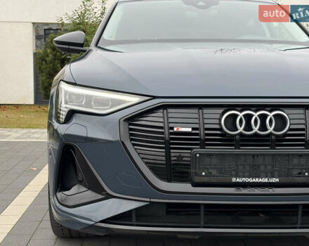 Синий Ауди E-Tron, объемом двигателя 0 л и пробегом 99 тыс. км за 39500 $, фото 13 на Automoto.ua