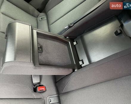 Синий Ауди E-Tron, объемом двигателя 0 л и пробегом 31 тыс. км за 30900 $, фото 34 на Automoto.ua