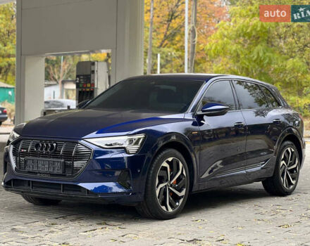 Синий Ауди E-Tron, объемом двигателя 0 л и пробегом 27 тыс. км за 42500 $, фото 6 на Automoto.ua