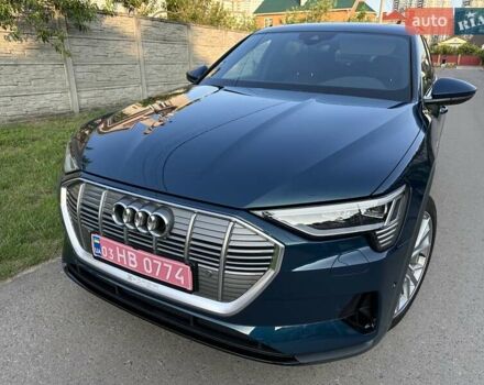 Синий Ауди E-Tron, объемом двигателя 0 л и пробегом 18 тыс. км за 34573 $, фото 2 на Automoto.ua